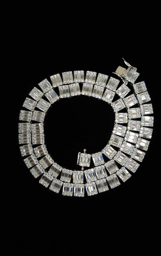 10.5MM MOISSANITE BAGUETTE LINK CHAIN