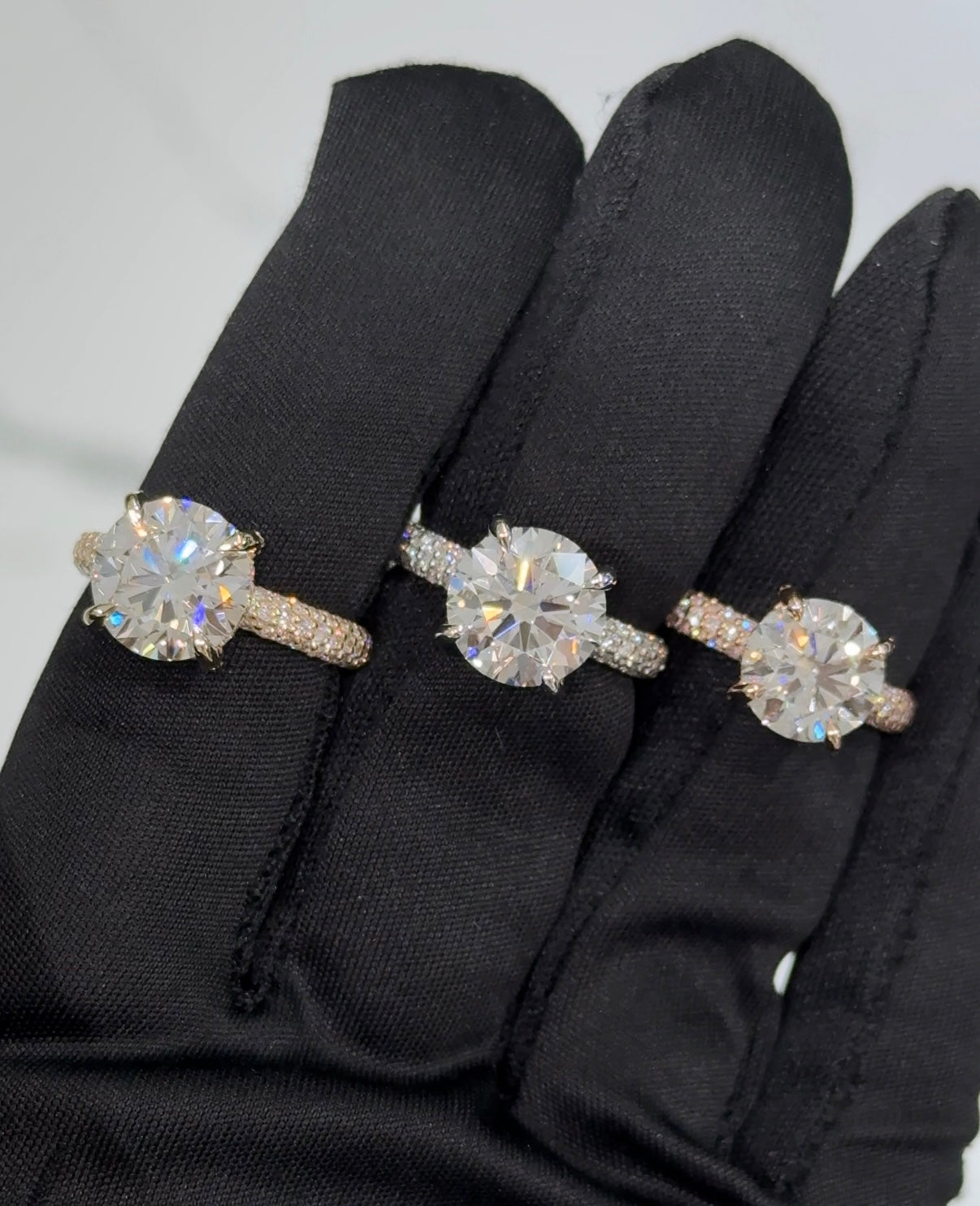 4ct IGI Certified Round Cut 14K Gold Lab Grown Diamond Engagement Ring