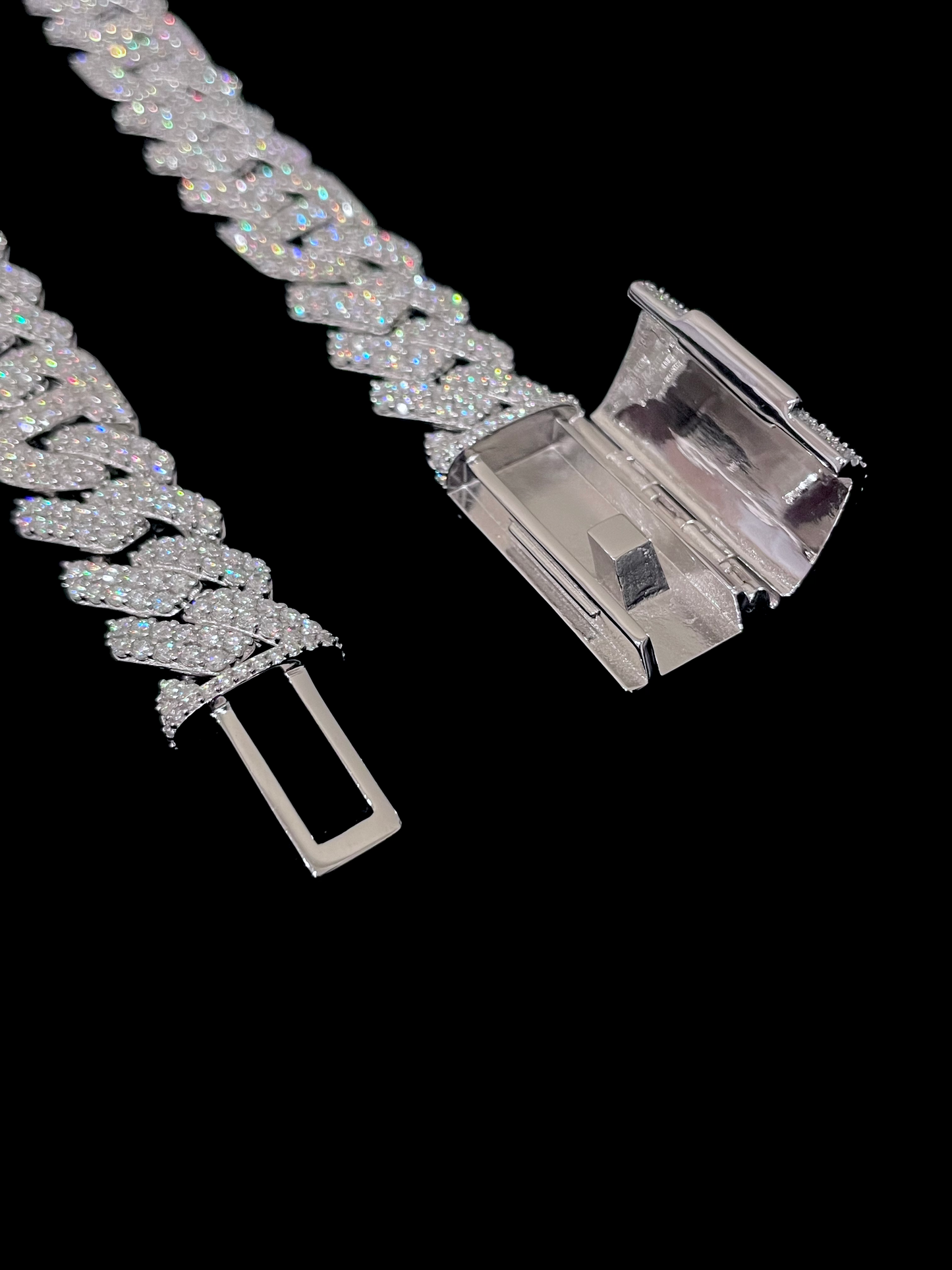 15MM MOISSANITE GUCCI CUBAN LINK CHAIN