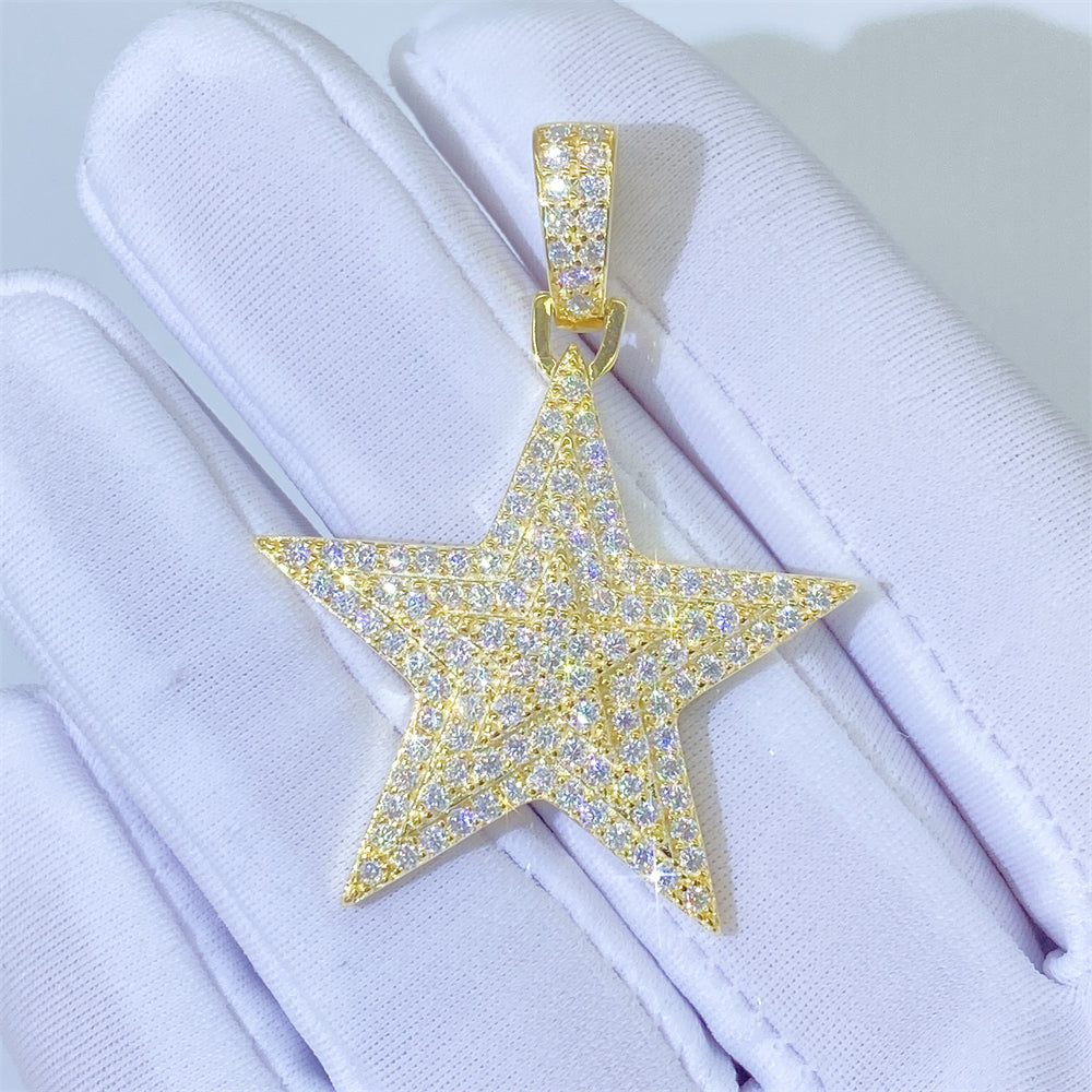 MOISSANITE STAR PENDANT