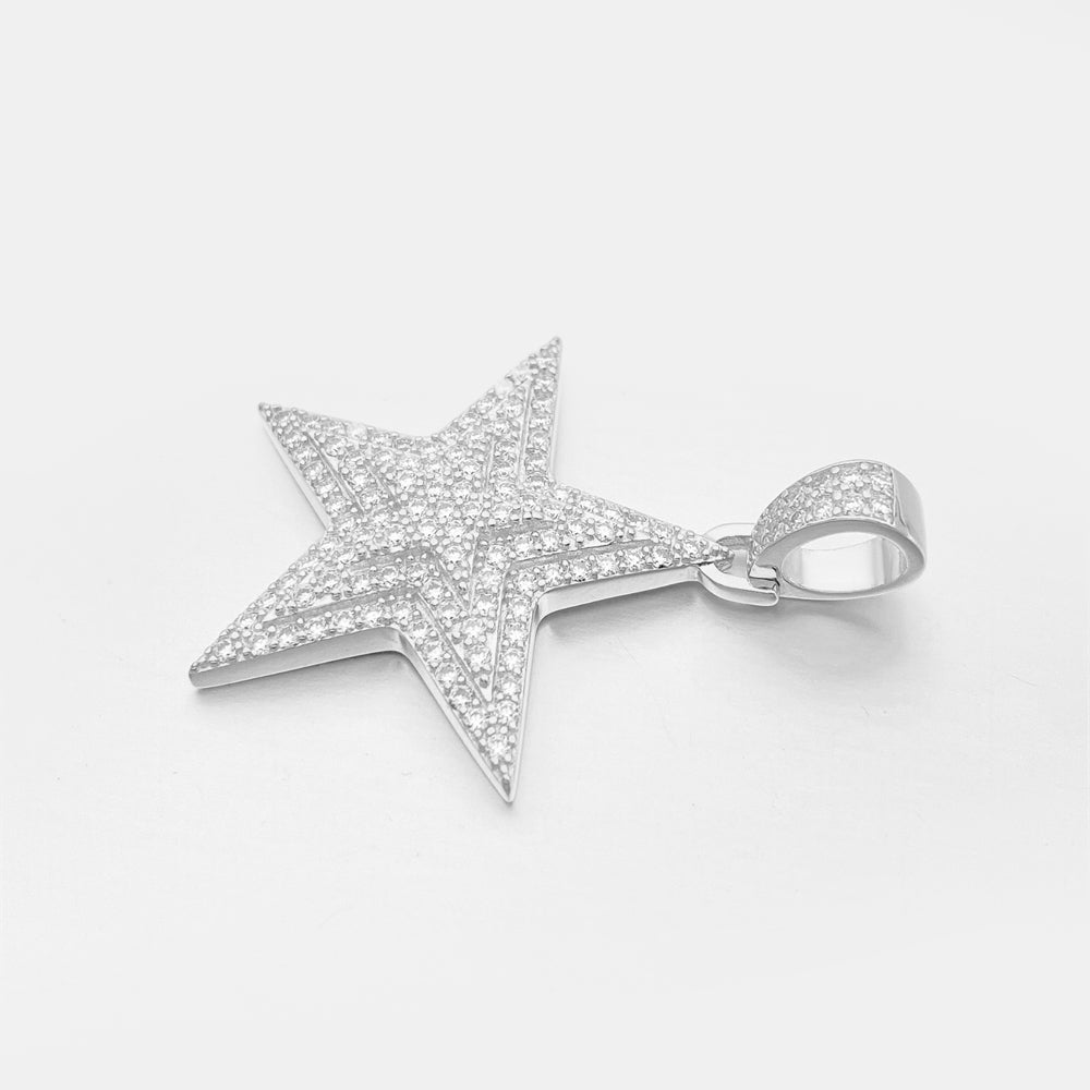 MOISSANITE STAR PENDANT