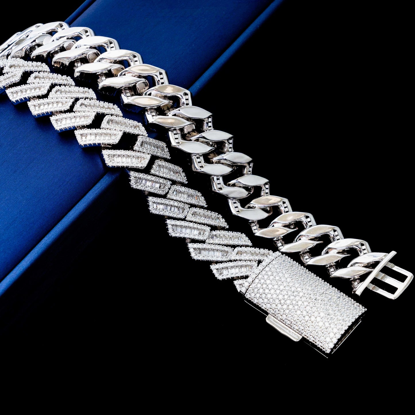 18MM MOISSANITE MIAMI CUBAN LINK CHAIN