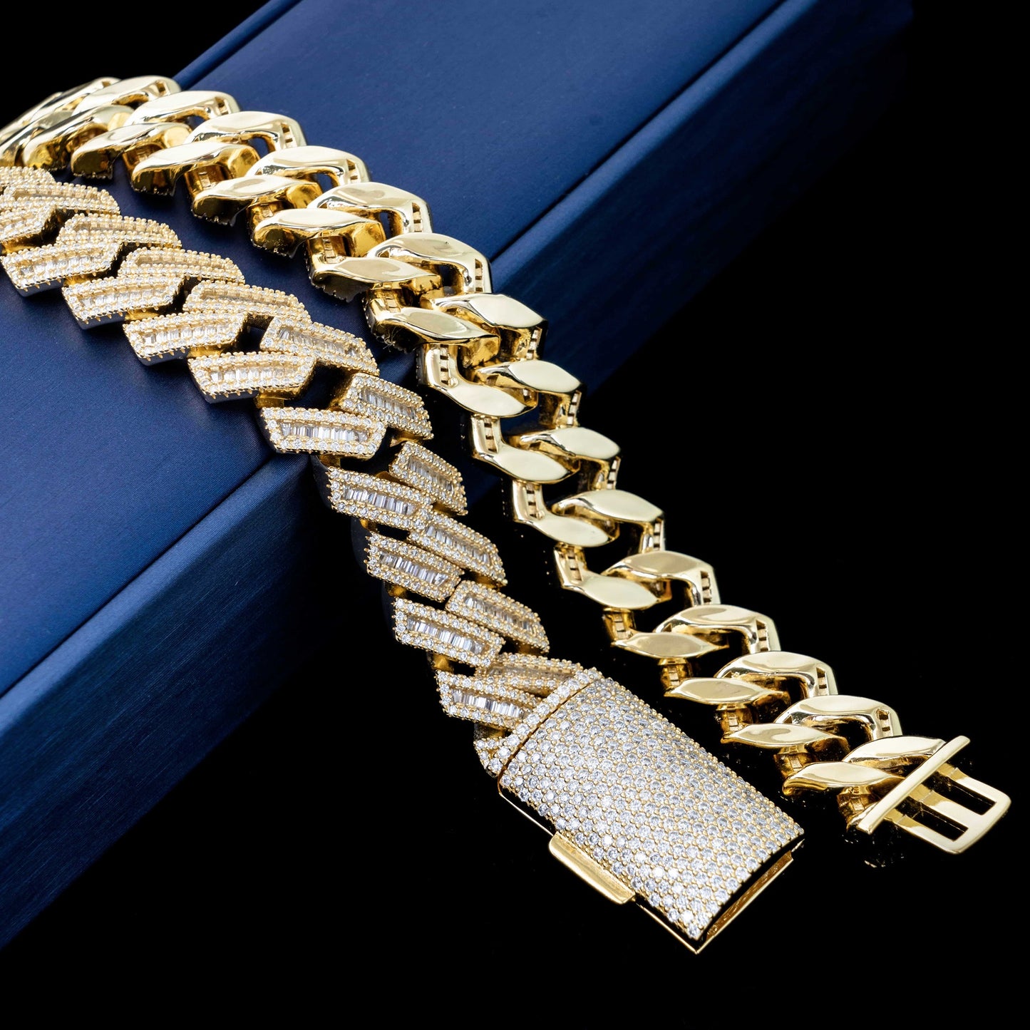 18MM MOISSANITE MIAMI CUBAN LINK CHAIN