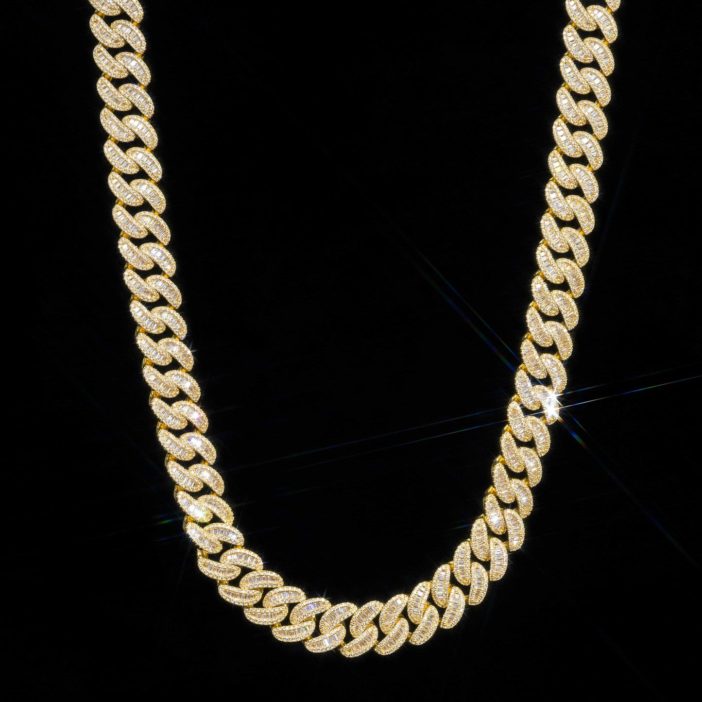 18MM MOISSANITE CUBAN LINK CHAIN