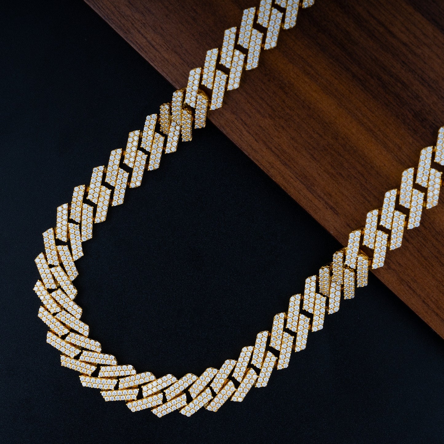 13MM MOISSANITE MIAMI CUBAN LINK CHAIN