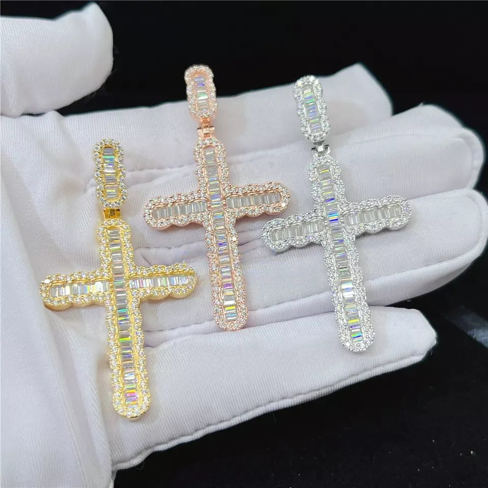 MOISSANITE BAGUETTE CROSS PENDANT