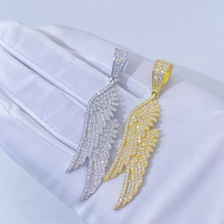 MOISSANITE WINGS PENDANT