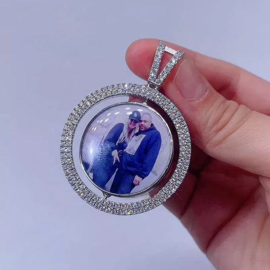 35MM MOISSANITE SPINNING PHOTO PENDANT