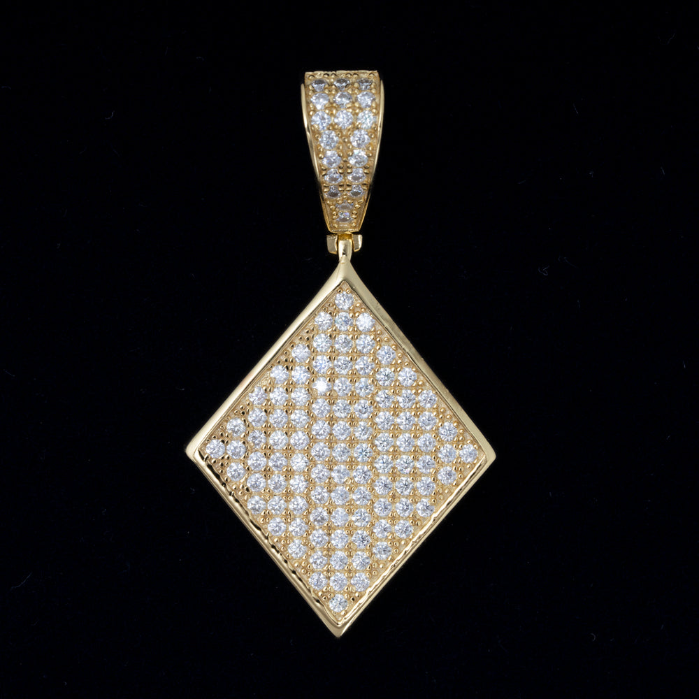 MOISSANITE DIAMONDS PENDANT