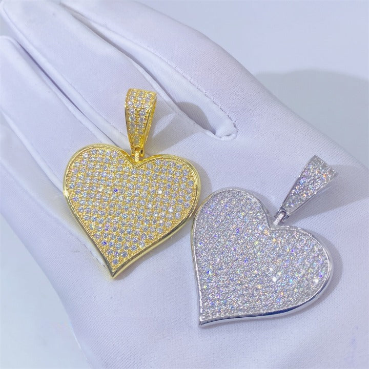 MOISSANITE HEART PENDANT