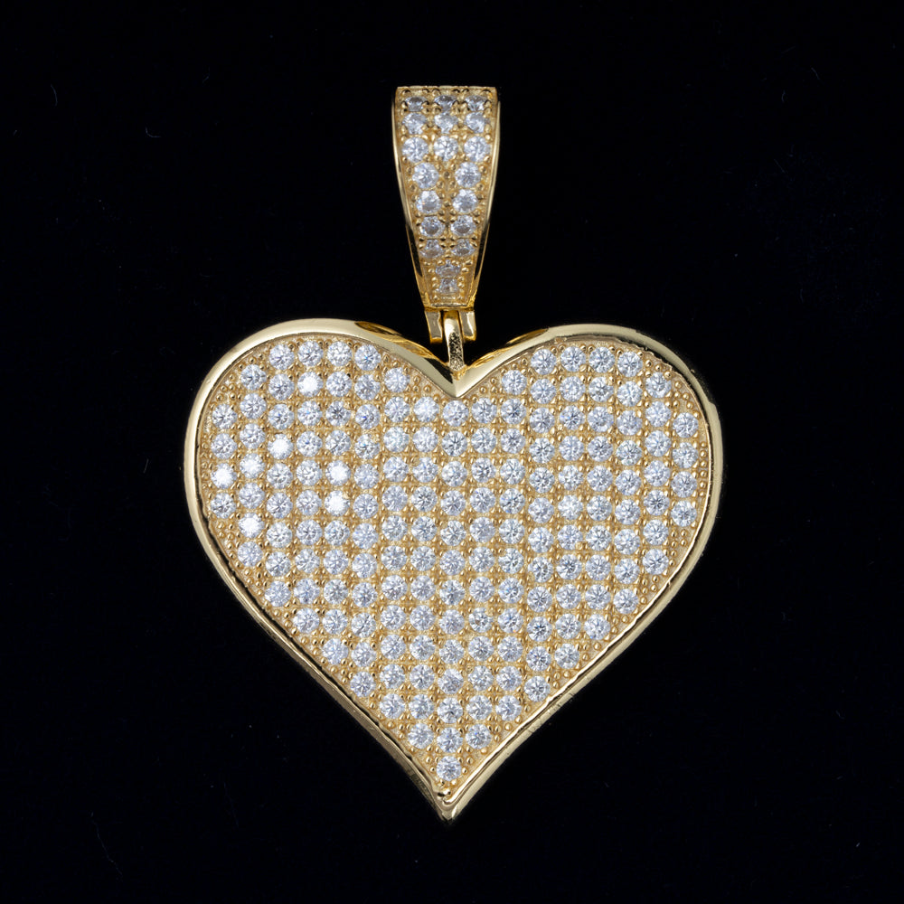 MOISSANITE HEART PENDANT