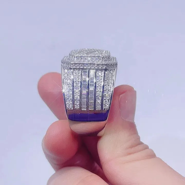 MOISSANITE BAGUETTE SQUARE RING