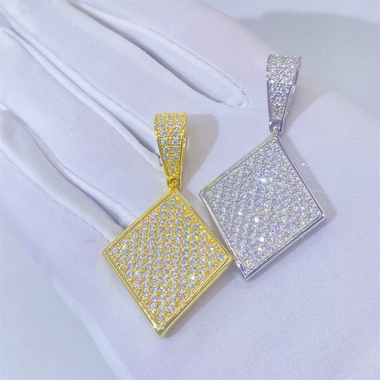 MOISSANITE DIAMONDS PENDANT