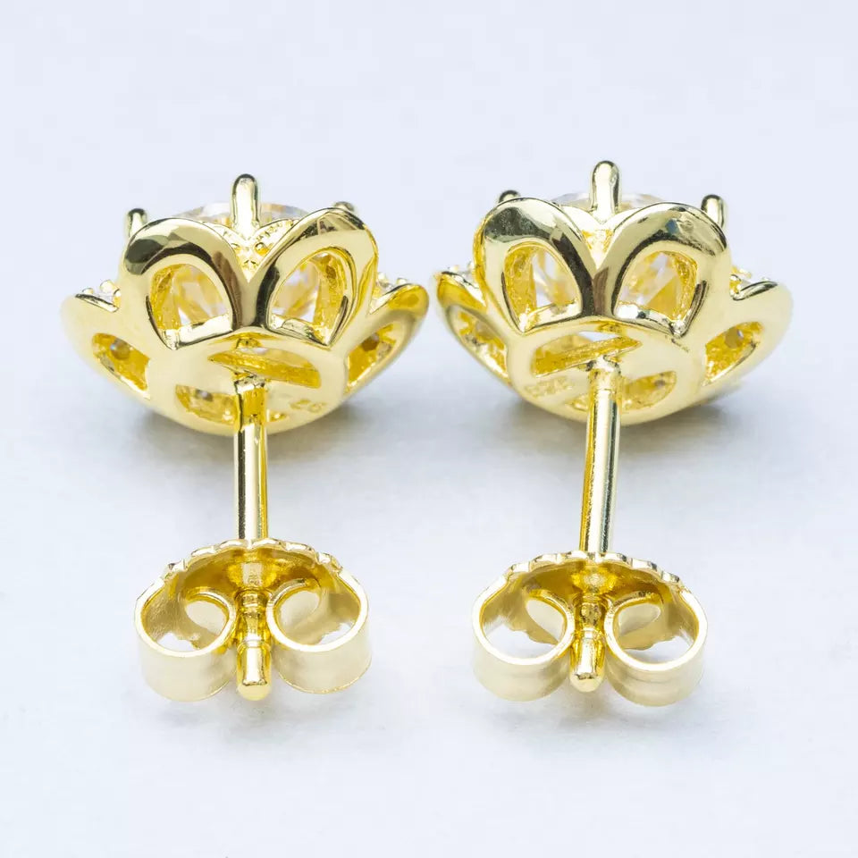 6.5MM MOISSANITE FLOWER EARRINGS