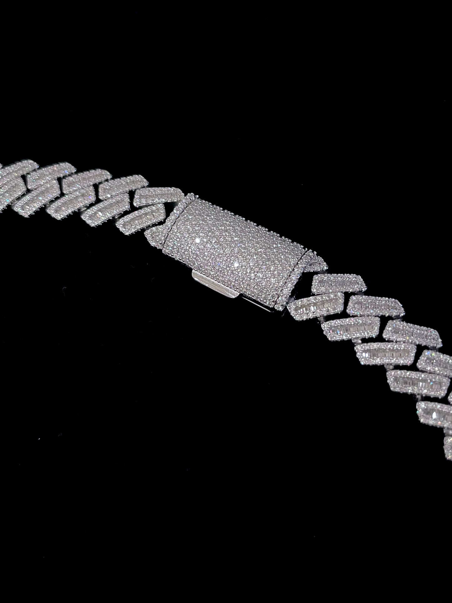 13MM MOISSANITE CUBAN LINK CHAIN