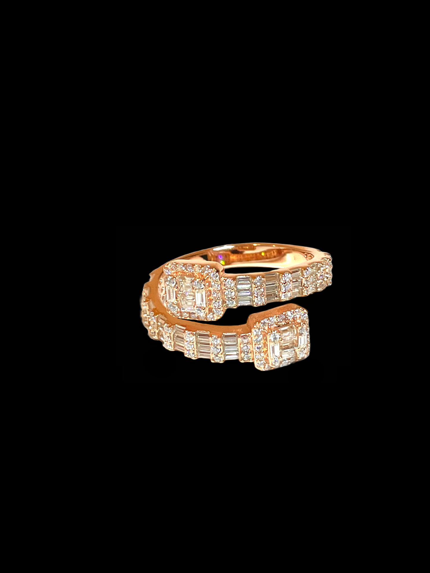 MOISSANITE BAGUETTE BANGLE RING