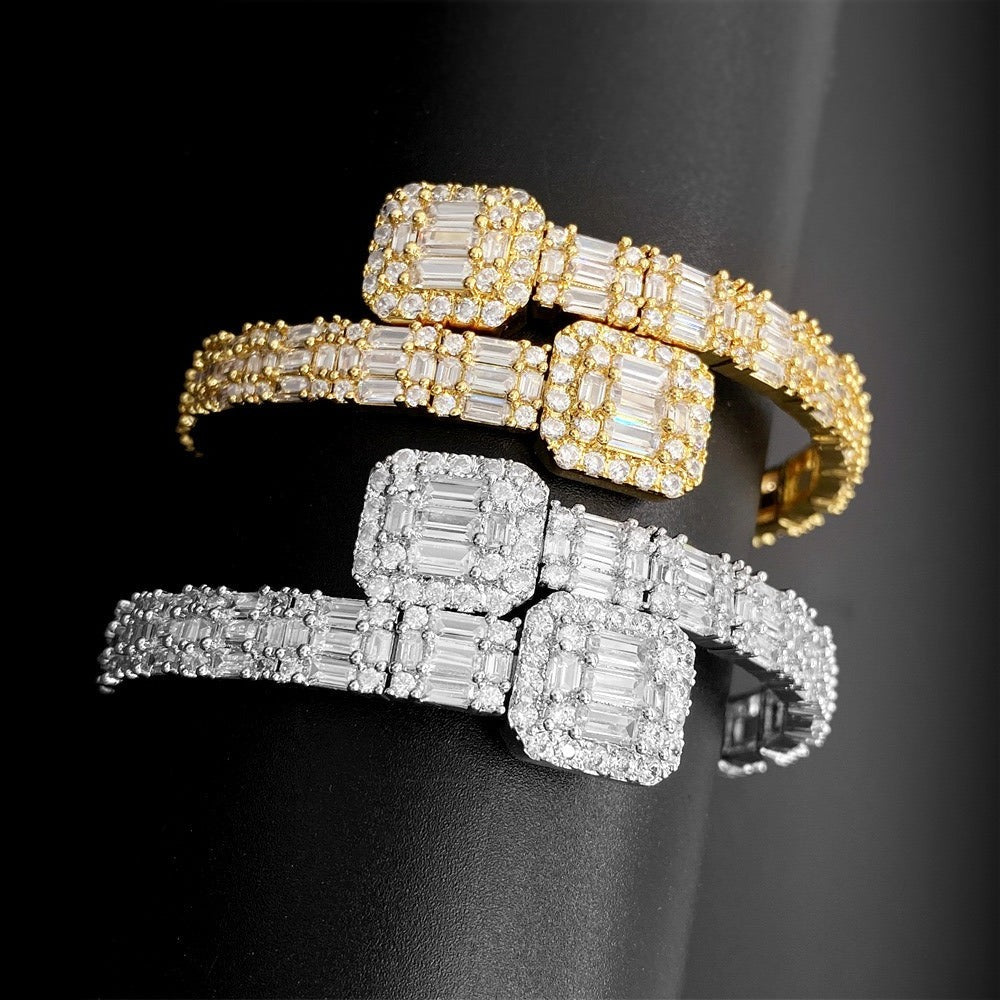 MOISSANITE BAGUETTE BANGLE BRACELET