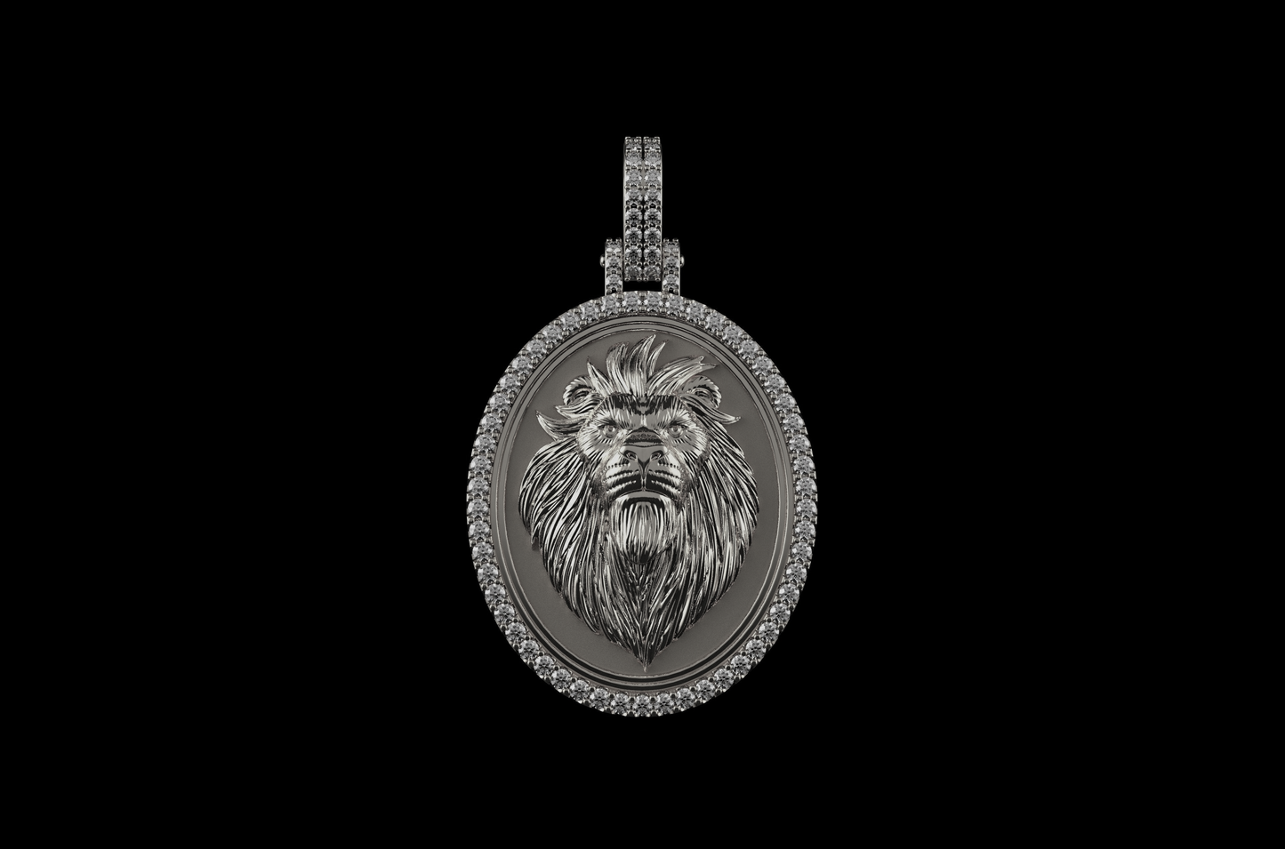 DIAMOND LION HEAD PENDANT